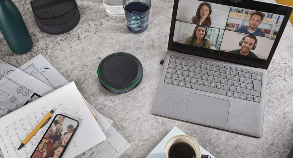 Jabra Indonesia memperkenalkan Speak2