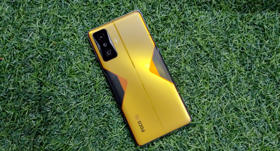 POCO F4 GT