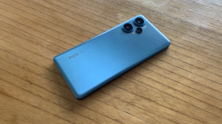 POCO F5 hanya hadir secara online