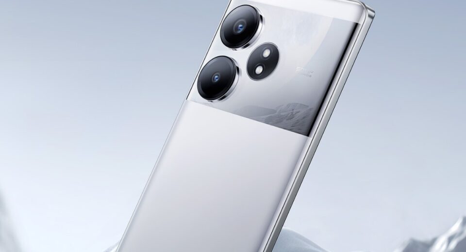 Smartphone Realme GT neo6 serieswarna silver