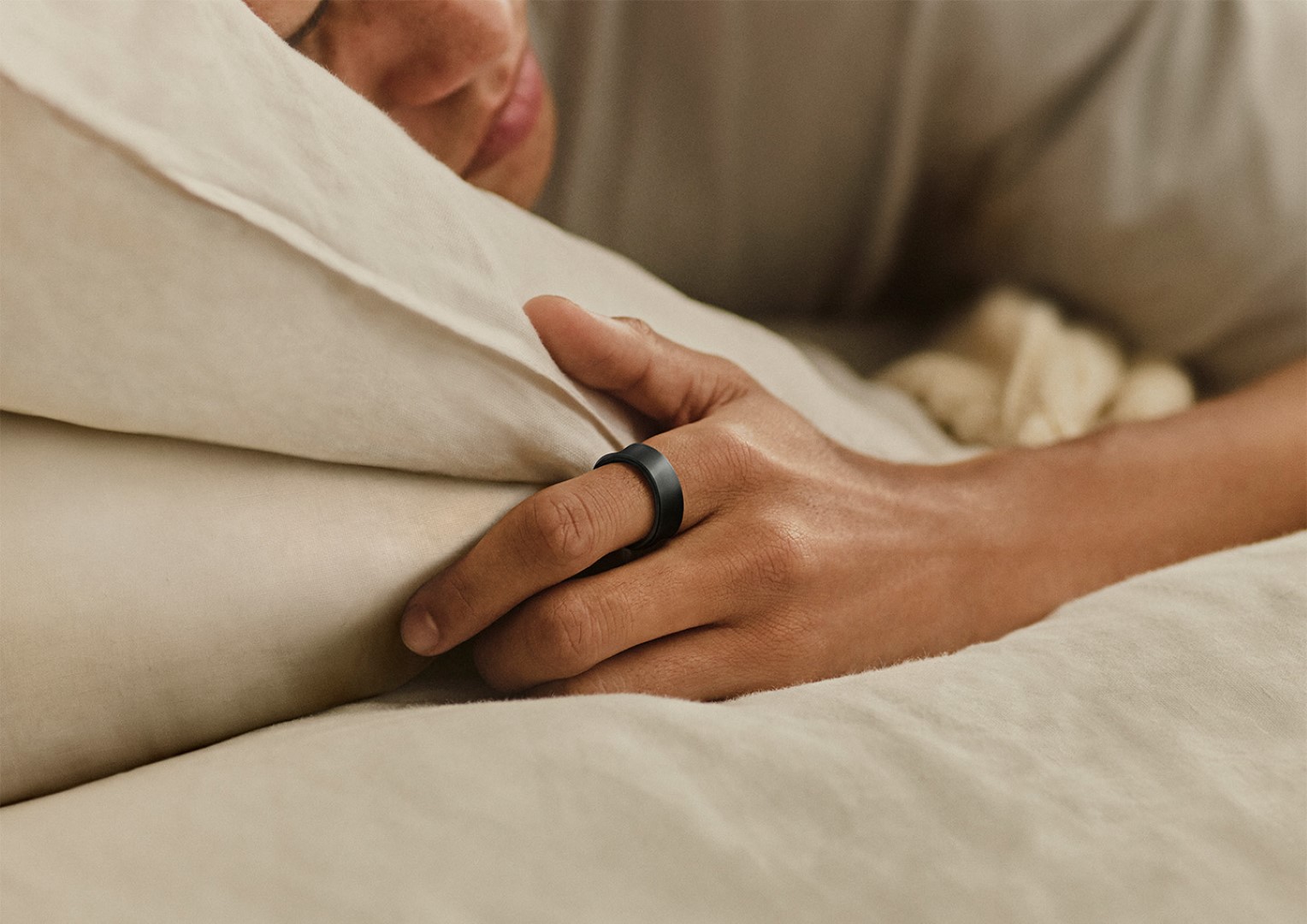 Oura Ring Review 2026: Expert Tested | Sleep Foundation