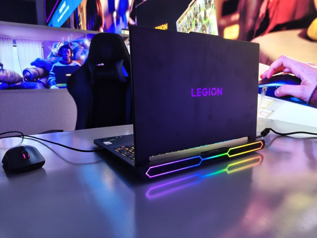 Lenovo Legion Pro 7i Gen 10