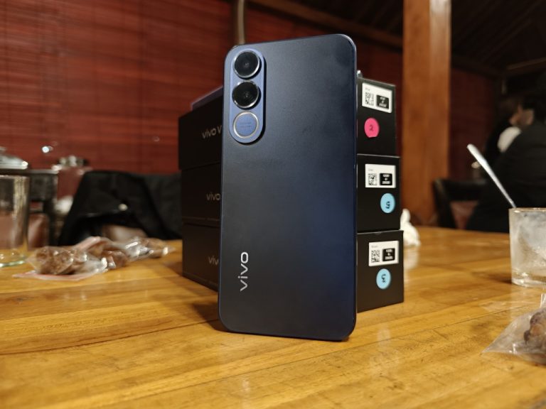 vivo V70 FE