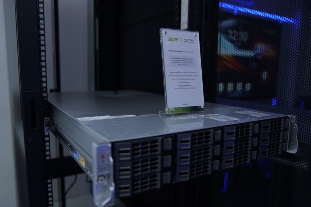 ACER Altos