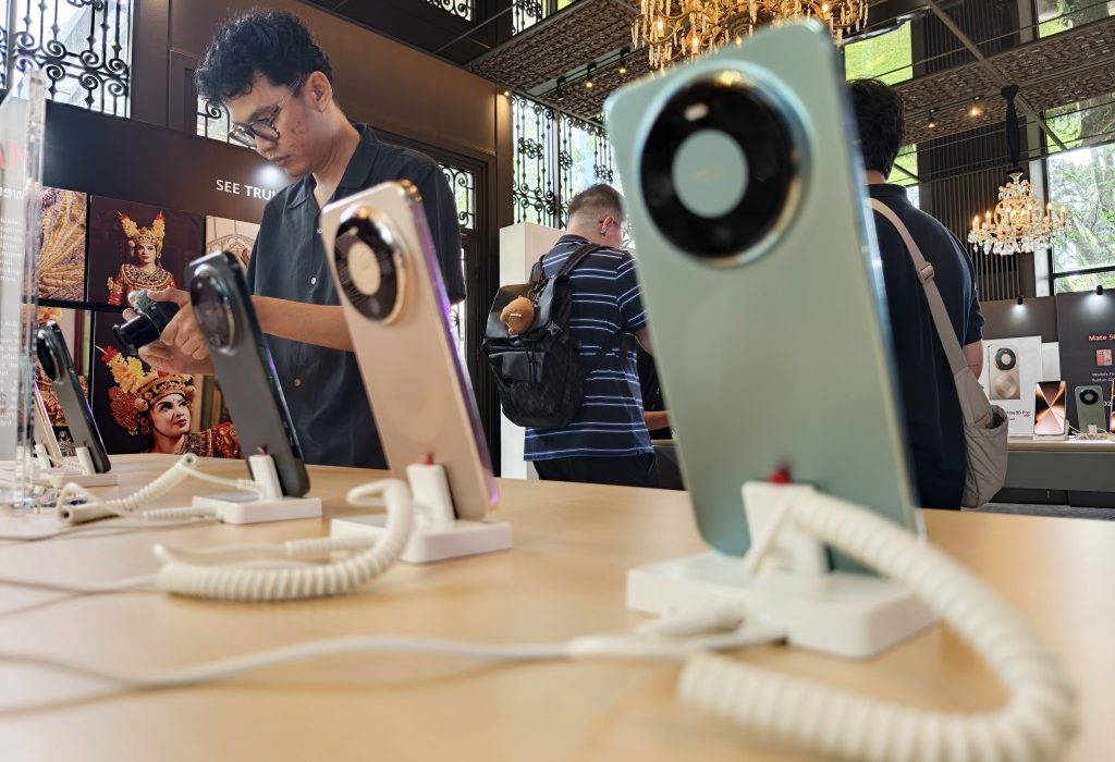 spesifikasi Huawei Mate 80 Pro