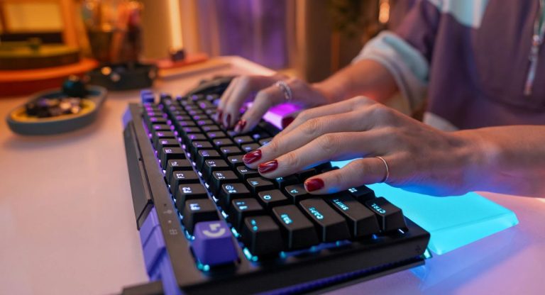Logitech G512 X