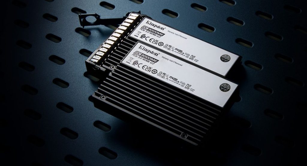Kingston DC3000ME Gen5 U.2 NVMe SSD