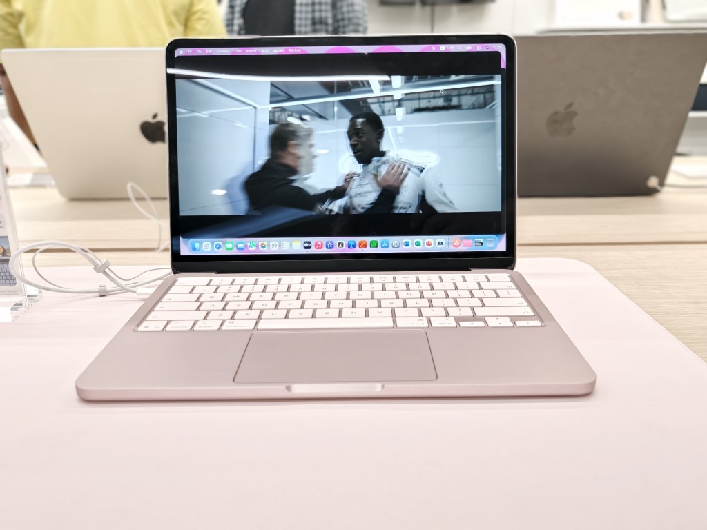 Macbook Neo