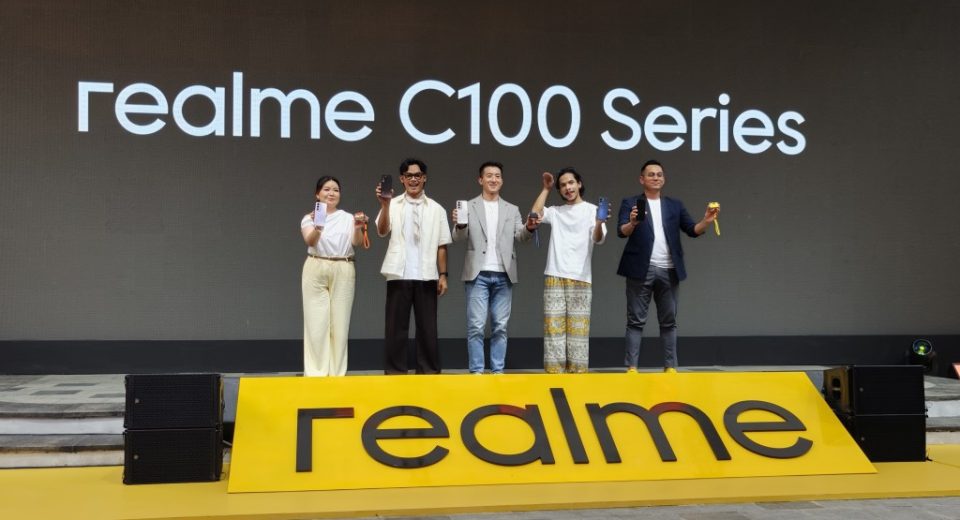 Harga realme C100