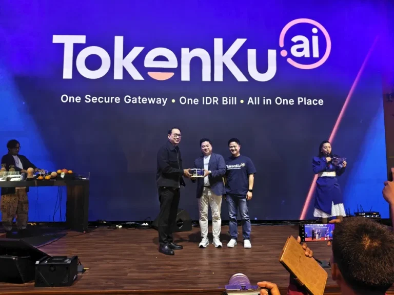 okenKu.ai memberi perusahaan akses ke lebih dari 120 model AI melalui satu gateway, dengan pembayaran rupiah dan faktur pajak resmi.