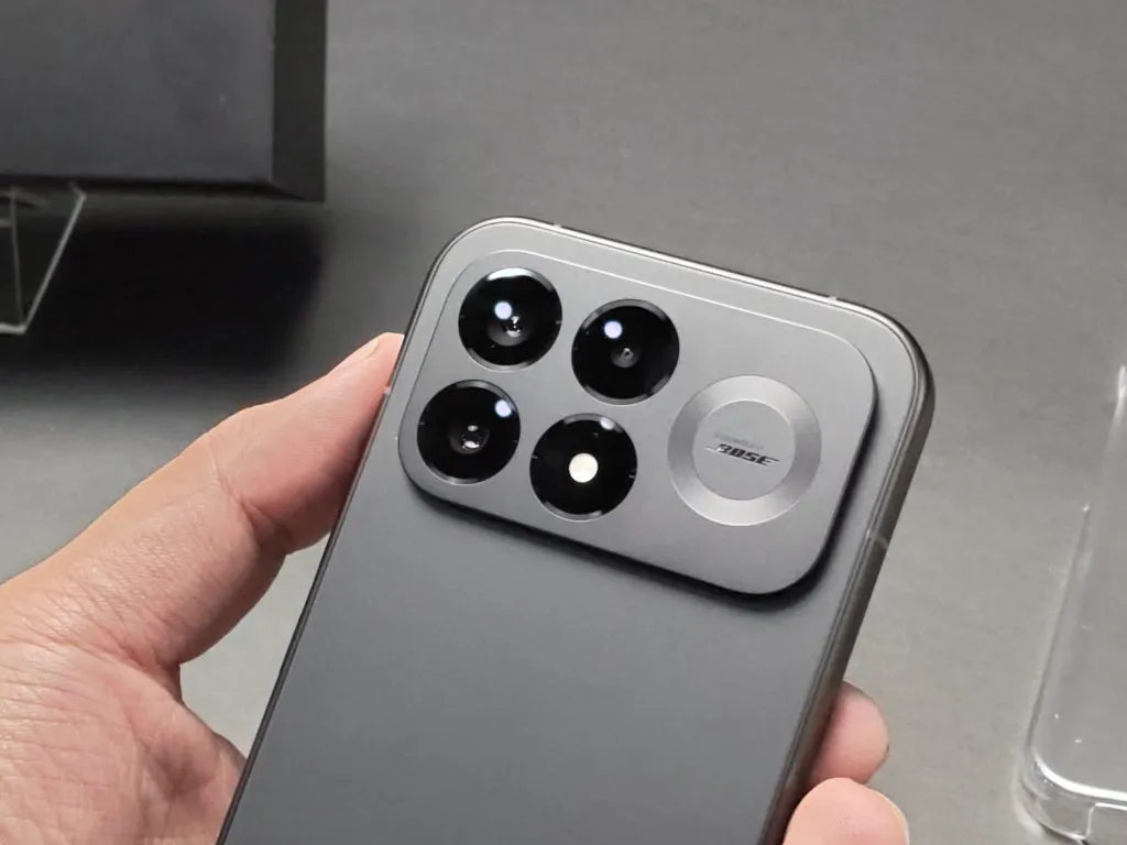 POCO F9 Pro
