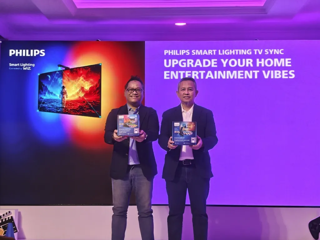 Peluncuran Philips TV Sync oleh Kiri: Burhan Noor Sahid — Head of Marketing–Consumer, Signify Commercial Indonesia.
Kanan: Dedy Bagus Pramono — President Director, Signify Commercial Indonesia.